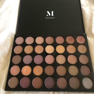 Morphe eyeshadow pallette
